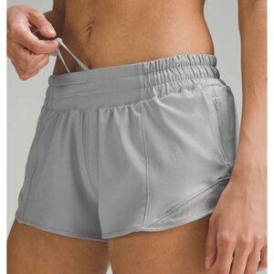 Size 6 Hotty Hot Low-Rise Lined Short 2.5"